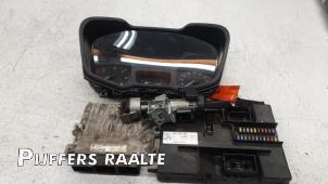 Gebruikte Kontaktslot + computer Ford Transit Custom 2.2 TDCi 16V Prijs € 605,00 Inclusief btw aangeboden door Pijffers B.V. Raalte