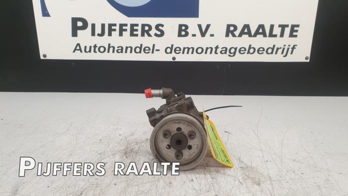 Gebruikte Pomp Servo Volkswagen Transporter T5 2.0 TDI BlueMotion Prijs € 60,50 Inclusief btw aangeboden door Pijffers B.V. Raalte