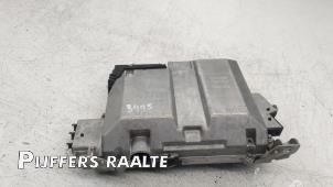 Gebruikte Veercomputer Tesla Model 3 Long Range AWD 75 kWh Prijs € 200,00 Inclusief btw aangeboden door Pijffers B.V. Raalte