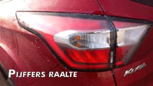 Gebruikte Achterlicht links Ford Kuga II (DM2) 1.5 EcoBoost 16V 150 Prijs € 151,25 Inclusief btw aangeboden door Pijffers B.V. Raalte