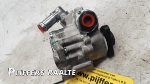 Gebruikte Servopomp BMW 3 serie (E46/2) 330 Ci 24V Prijs € 60,50 Inclusief btw aangeboden door Pijffers B.V. Raalte