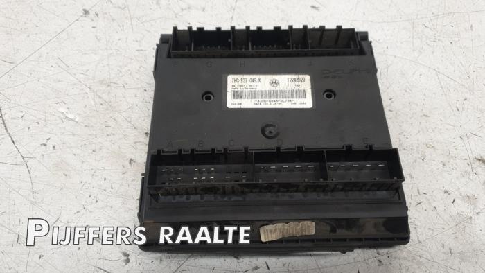 Gebruikte Bodycontrol Module Volkswagen Transporter T5 2.5 TDi Prijs € 175,45 Inclusief btw aangeboden door Pijffers B.V. Raalte