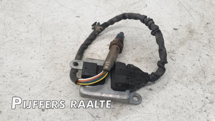 Gebruikte Nox sensor Mercedes E (W212) E-200 CDI 16V BlueEfficiency,BlueTEC Prijs € 145,20 Inclusief btw aangeboden door Pijffers B.V. Raalte
