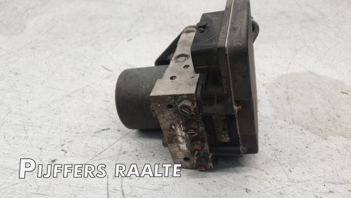 Gebruikte ABS Pomp Volkswagen Crafter 2.5 TDI 30/35/50 Prijs € 48,40 Inclusief btw aangeboden door Pijffers B.V. Raalte