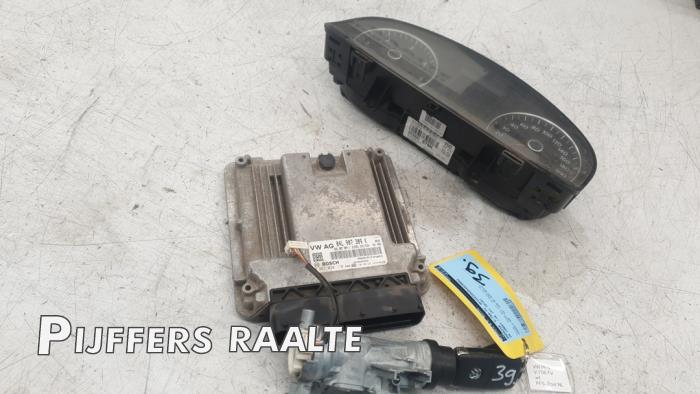 Gebruikte Kontaktslot + computer Volkswagen Caddy IV 2.0 TDI 75 Prijs € 363,00 Inclusief btw aangeboden door Pijffers B.V. Raalte
