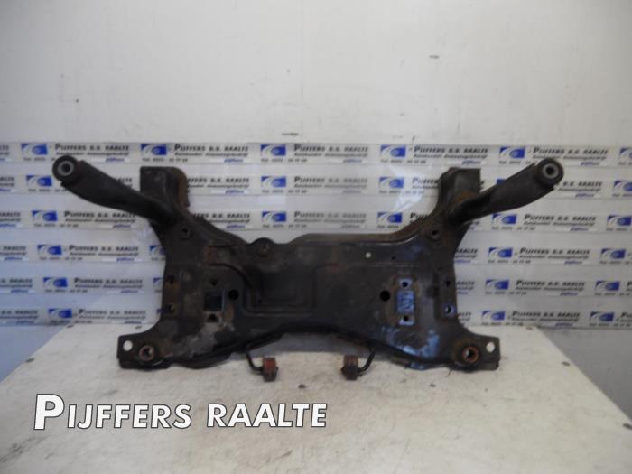 Gebruikte Subframe Volvo V50 (MW) 2.4 20V Prijs € 50,00 Margeregeling aangeboden door Pijffers B.V. Raalte