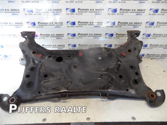 Gebruikte Subframe Ford Focus 3 Wagon 1.6 TDCi Prijs € 50,00 Margeregeling aangeboden door Pijffers B.V. Raalte