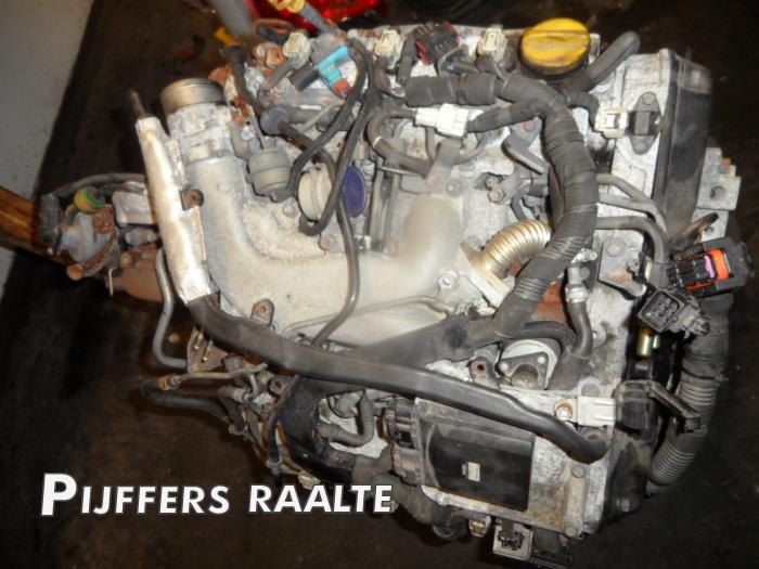 Gebruikte Motor Opel Vectra C Caravan 3.0 CDTI V6 24V Prijs € 600,00 Margeregeling aangeboden door Pijffers B.V. Raalte