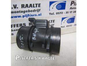 Gebruikte Luchtmassameter Renault Clio IV Estate/Grandtour (7R) 1.5 Energy dCi 90 FAP Prijs € 15,00 Margeregeling aangeboden door Pijffers B.V. Raalte