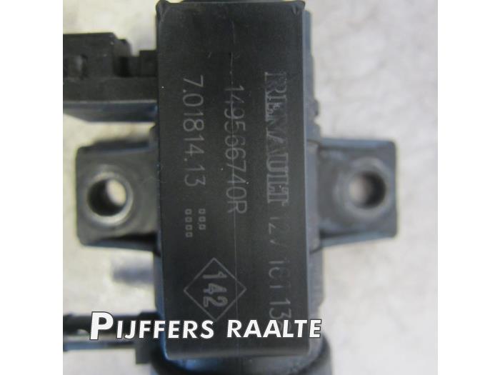 Turbodruk sensor van een Opel Vivaro 1.6 CDTI BiTurbo 120 2016