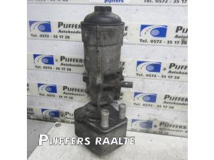 Gebruikte Oliefilterhuis Volkswagen Passat CC (357) 2.0 TDI 16V 140 Prijs € 75,00 Margeregeling aangeboden door Pijffers B.V. Raalte