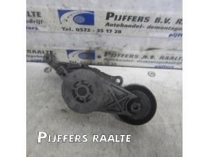 Gebruikte Spanner multiriem Volkswagen Touran (1T1/T2) 1.9 TDI 105 Euro 3 Prijs € 25,00 Margeregeling aangeboden door Pijffers B.V. Raalte