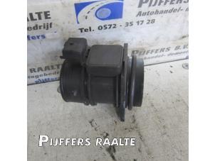 Gebruikte Luchtmassameter Renault Megane II (BM/CM) 1.9 dCi 115 Prijs € 35,00 Margeregeling aangeboden door Pijffers B.V. Raalte