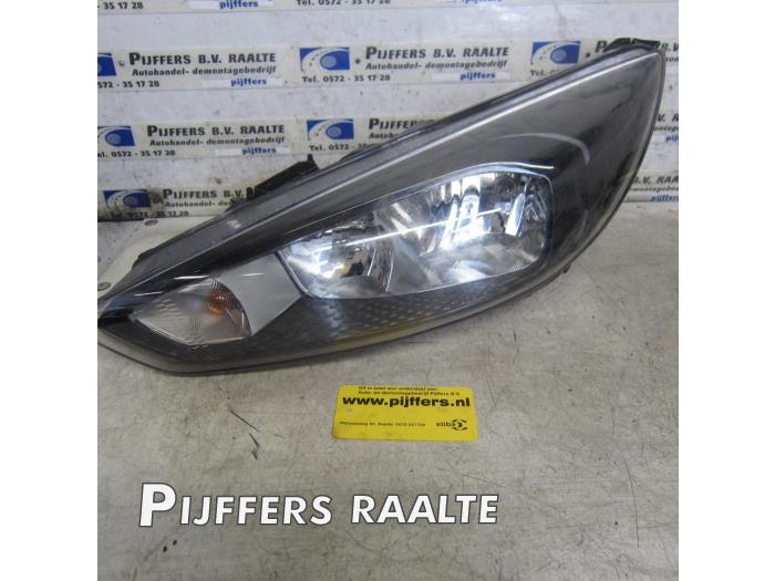 Koplamp links Ford Focus 3 Wagon 1.5 TDCi - F1EB13W030PD