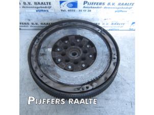 Gebruikte Dubbele massa vliegwiel Mercedes Vito (639.6) 2.2 109 CDI 16V Prijs € 181,50 Inclusief btw aangeboden door Pijffers B.V. Raalte