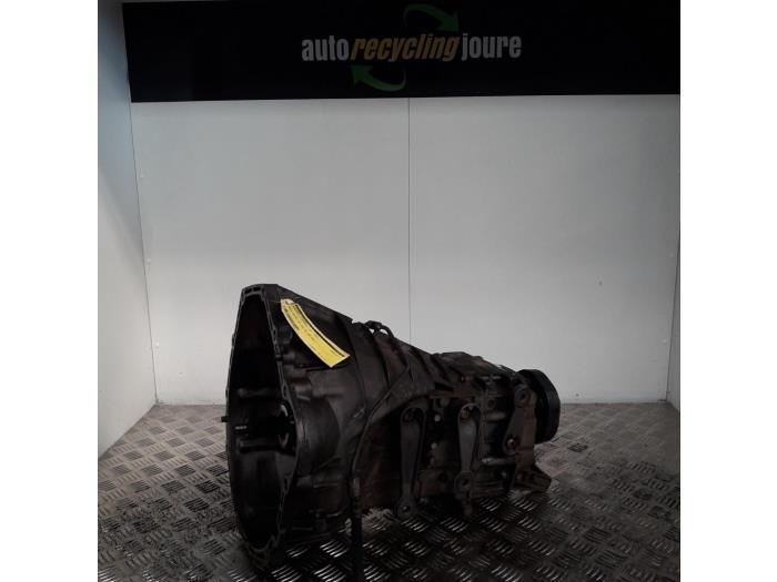Gebruikte Versnellingsbak Mercedes E (W210) 2.2 E-220D 16V Prijs € 75,00 Margeregeling aangeboden door Autorecycling Joure B.V.