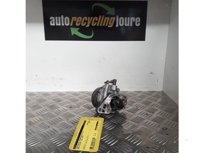 Gebruikte Vacuumpomp Rembekrachtiging Opel Astra H SW (L35) 1.3 CDTI 16V Ecotec Prijs € 35,00 Margeregeling aangeboden door Autorecycling Joure B.V.