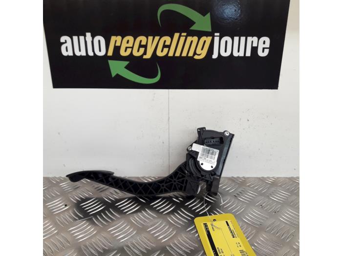 Gebruikte Gaspedaalpositie Sensor Peugeot 308 (L3/L8/LB/LH/LP) 1.6 BlueHDi 120 Prijs € 35,00 Margeregeling aangeboden door Autorecycling Joure B.V.