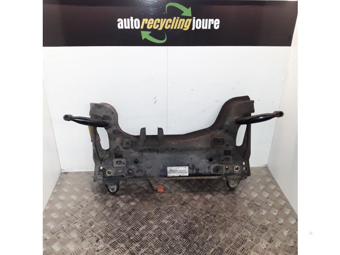 Gebruikte Subframe Ford Fusion 1.4 16V Prijs € 49,99 Margeregeling aangeboden door Autorecycling Joure B.V.