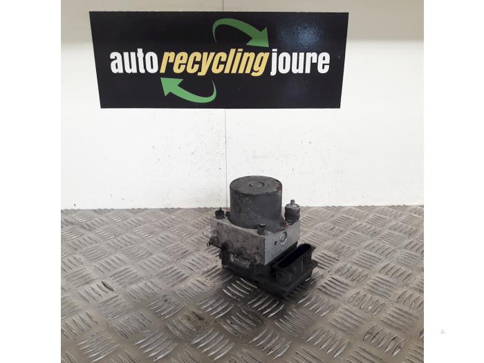 Gebruikte ABS Pomp Fiat Punto II (188) 1.3 JTD 16V Prijs € 29,99 Margeregeling aangeboden door Autorecycling Joure B.V.