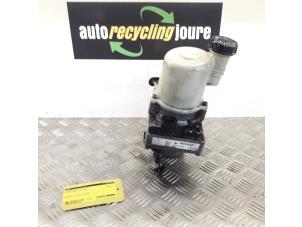 Gebruikte Servopomp Dacia Logan MCV (KS) 1.5 dCi Prijs € 34,99 Margeregeling aangeboden door Autorecycling Joure B.V.