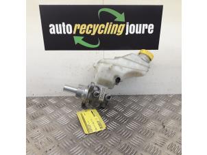 Gebruikte Hoofdremcilinder Peugeot Bipper (AA) 1.3 HDI Prijs € 35,00 Margeregeling aangeboden door Autorecycling Joure B.V.