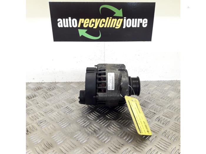 Gebruikte Dynamo Alfa Romeo 156 Sportwagon (932) 1.8 Twin Spark 16V Prijs € 15,00 Margeregeling aangeboden door Autorecycling Joure B.V.