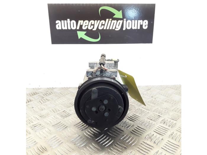 Gebruikte Aircopomp Fiat Stilo (192A/B) 1.8 16V 3-Drs. Prijs € 24,99 Margeregeling aangeboden door Autorecycling Joure B.V.
