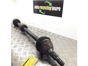 Gebruikte Aandrijfas rechts-voor Opel Vectra C GTS 1.8 16V Prijs € 35,00 Margeregeling aangeboden door Autorecycling Joure B.V.