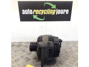 Gebruikte Dynamo Renault Megane Scénic (JA) 1.9dTi RN,RT Prijs € 15,00 Margeregeling aangeboden door Autorecycling Joure B.V.