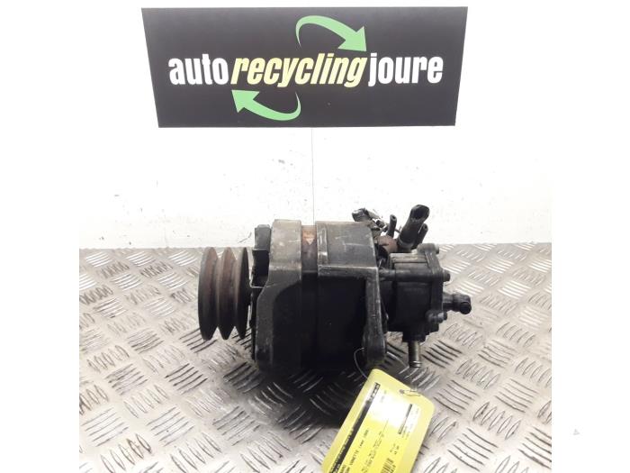 Gebruikte Dynamo Nissan Vanette (C23) 2.3 D E/Cargo Prijs € 35,00 Margeregeling aangeboden door Autorecycling Joure B.V.