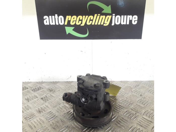 Gebruikte Servopomp Audi A3 (8L1) 1.6 Prijs € 15,00 Margeregeling aangeboden door Autorecycling Joure B.V.