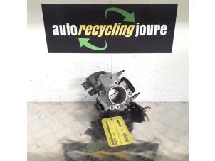 Gebruikte Gasklephuis Hyundai i20 1.2i 16V Prijs € 35,00 Margeregeling aangeboden door Autorecycling Joure B.V.