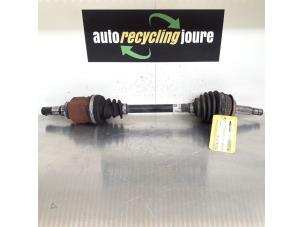 Gebruikte Cardanas links-voor (VWA) Toyota Yaris II (P9) 1.4 D-4D Prijs € 35,00 Margeregeling aangeboden door Autorecycling Joure B.V.