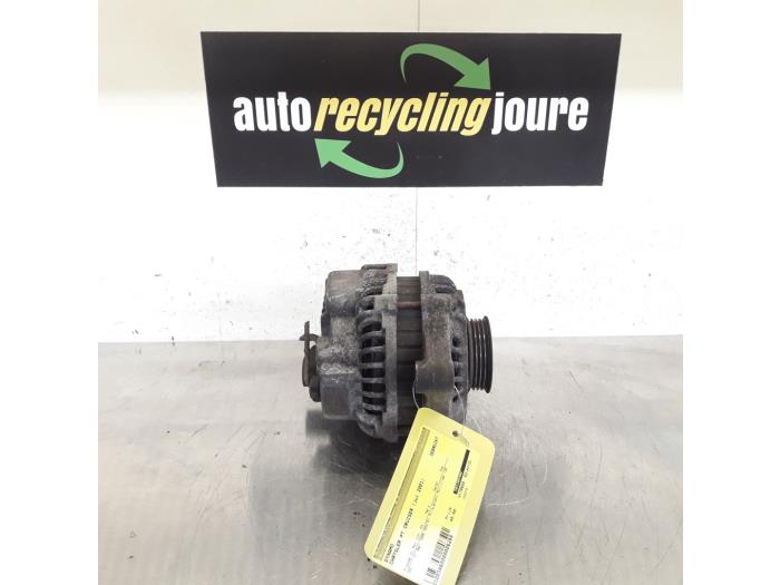 Gebruikte Dynamo Chrysler PT Cruiser 2.0 16V Prijs € 15,00 Margeregeling aangeboden door Autorecycling Joure B.V.