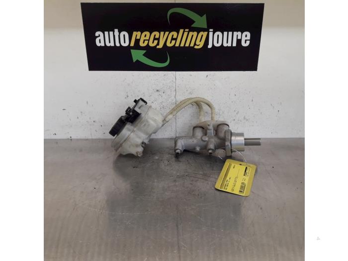 Gebruikte Hoofdremcilinder Opel Meriva (A) 1.6 Prijs € 35,00 Margeregeling aangeboden door Autorecycling Joure B.V.
