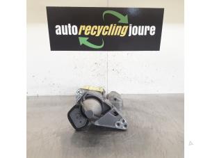 Gebruikte Startmotor Renault Twingo III (AH) 1.0 SCe 70 12V Prijs € 35,00 Margeregeling aangeboden door Autorecycling Joure B.V.