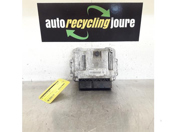 Gebruikte Computer Motormanagement Opel Zafira (M75) 1.9 CDTI Prijs € 100,00 Margeregeling aangeboden door Autorecycling Joure B.V.
