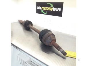 Gebruikte Homokineetas rechts-voor Ford Transit 2.2 TDCi 16V Prijs € 35,00 Margeregeling aangeboden door Autorecycling Joure B.V.