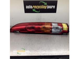 Gebruikte Achterlicht rechts Renault Kangoo Express (FC) 1.5 dCi 65 Prijs € 30,00 Margeregeling aangeboden door Autorecycling Joure B.V.