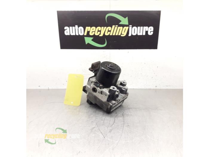 Gebruikte ABS Pomp Chevrolet Evanda 2.0 16V Prijs € 29,99 Margeregeling aangeboden door Autorecycling Joure B.V.