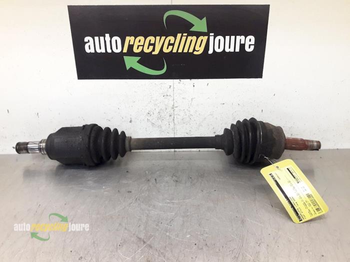 Gebruikte Steekas links-voor Fiat Stilo (192A/B) 1.9 JTD 115 Prijs € 24,99 Margeregeling aangeboden door Autorecycling Joure B.V.