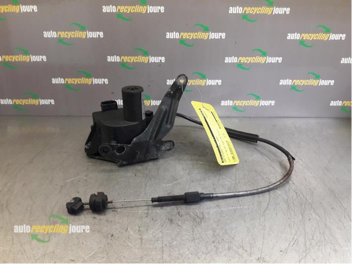 Gebruikte Cruise Control BMW 3 serie (E46/2) 318 Ci Prijs € 30,00 Margeregeling aangeboden door Autorecycling Joure B.V.