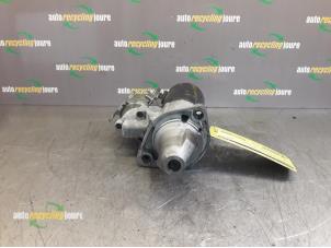 Gebruikte Startmotor Mercedes R (W251) 3.5 350 V6 24V 4-Matic Prijs € 14,99 Margeregeling aangeboden door Autorecycling Joure B.V.