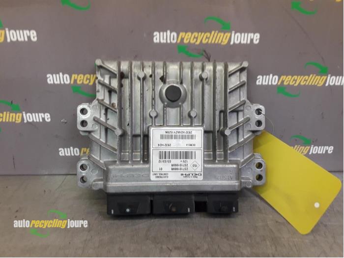 Gebruikte Computer Motormanagement Renault Clio III (BR/CR) 1.5 dCi FAP Prijs € 74,99 Margeregeling aangeboden door Autorecycling Joure B.V.