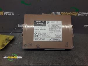 Gebruikte Smart entry computer Lexus IS (E2) 220d 16V Prijs € 30,00 Margeregeling aangeboden door Autorecycling Joure B.V.