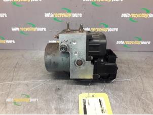 Gebruikte ABS Pomp Toyota Corolla (E12) 1.4 16V VVT-i Prijs € 29,99 Margeregeling aangeboden door Autorecycling Joure B.V.