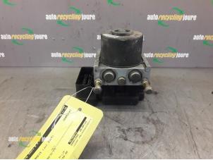 Gebruikte ABS Pomp Mitsubishi Grandis (NA) 2.4 16V MIVEC Prijs € 29,99 Margeregeling aangeboden door Autorecycling Joure B.V.