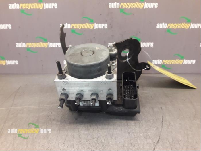 Gebruikte ABS Pomp Fiat Punto Evo (199) 1.3 JTD Multijet 85 16V Euro 5 Prijs € 29,99 Margeregeling aangeboden door Autorecycling Joure B.V.
