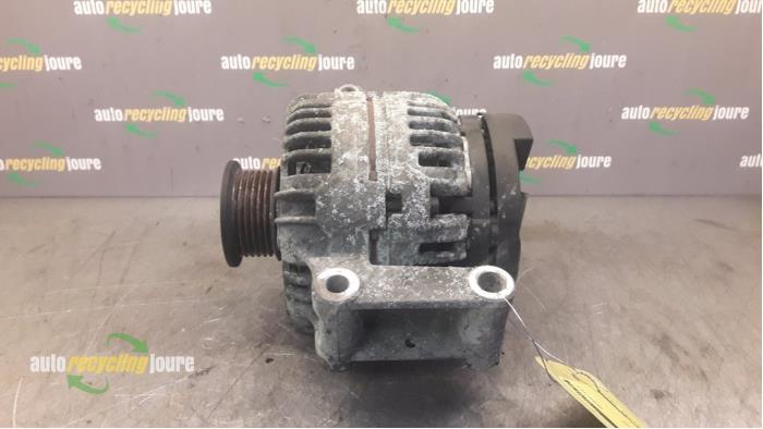 Gebruikte Dynamo Ford Transit 2.0 TDdi 16V 260S Prijs € 35,00 Margeregeling aangeboden door Autorecycling Joure B.V.